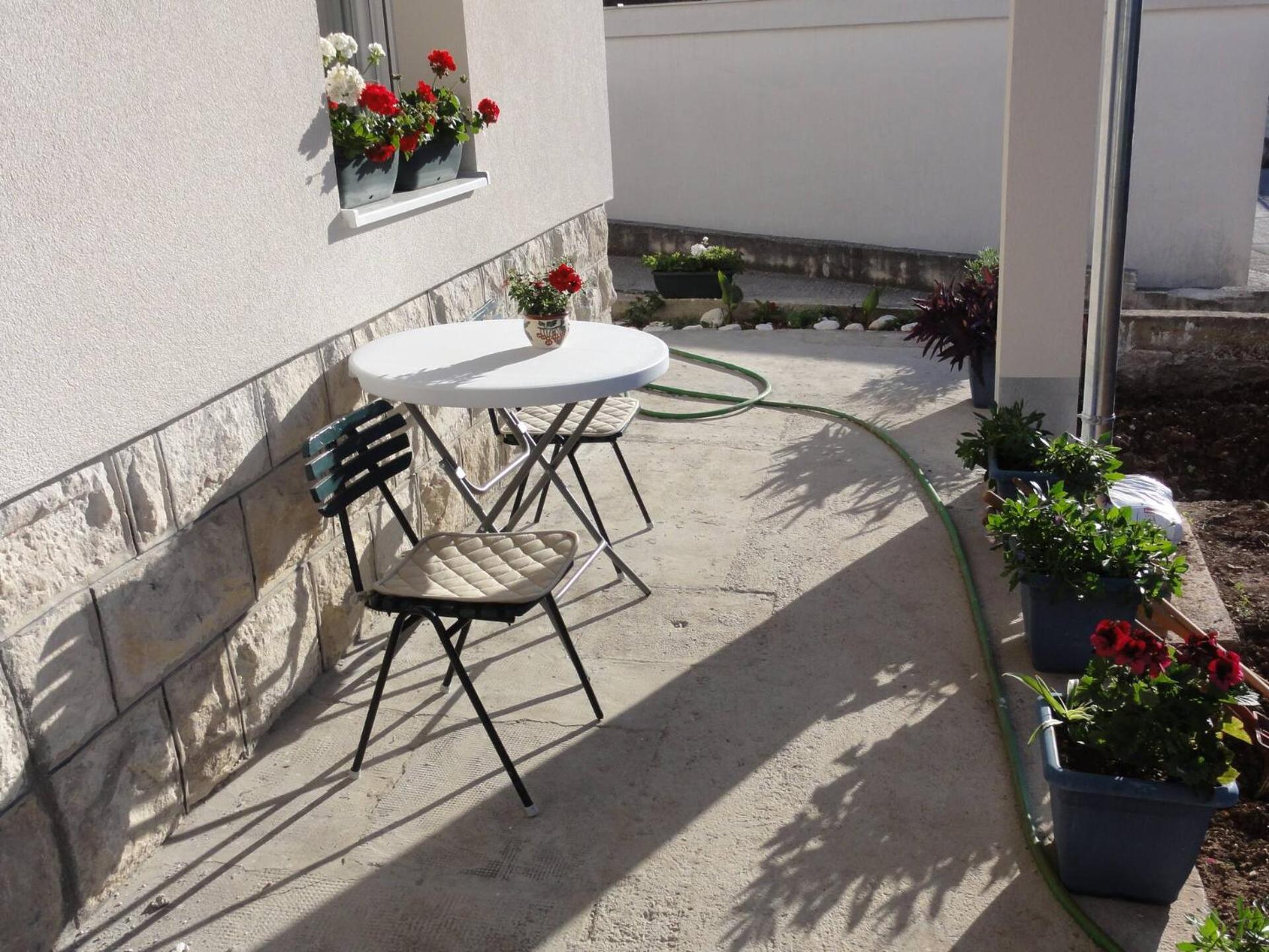 Apartments Cubela Beautiful Garden Трогир Экстерьер фото